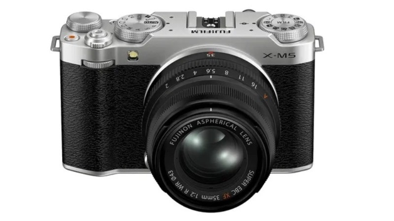 Fujifilm представила беззеркалку X-M5 всего за $800 — она ориентирована на начинающих видеоблогеров